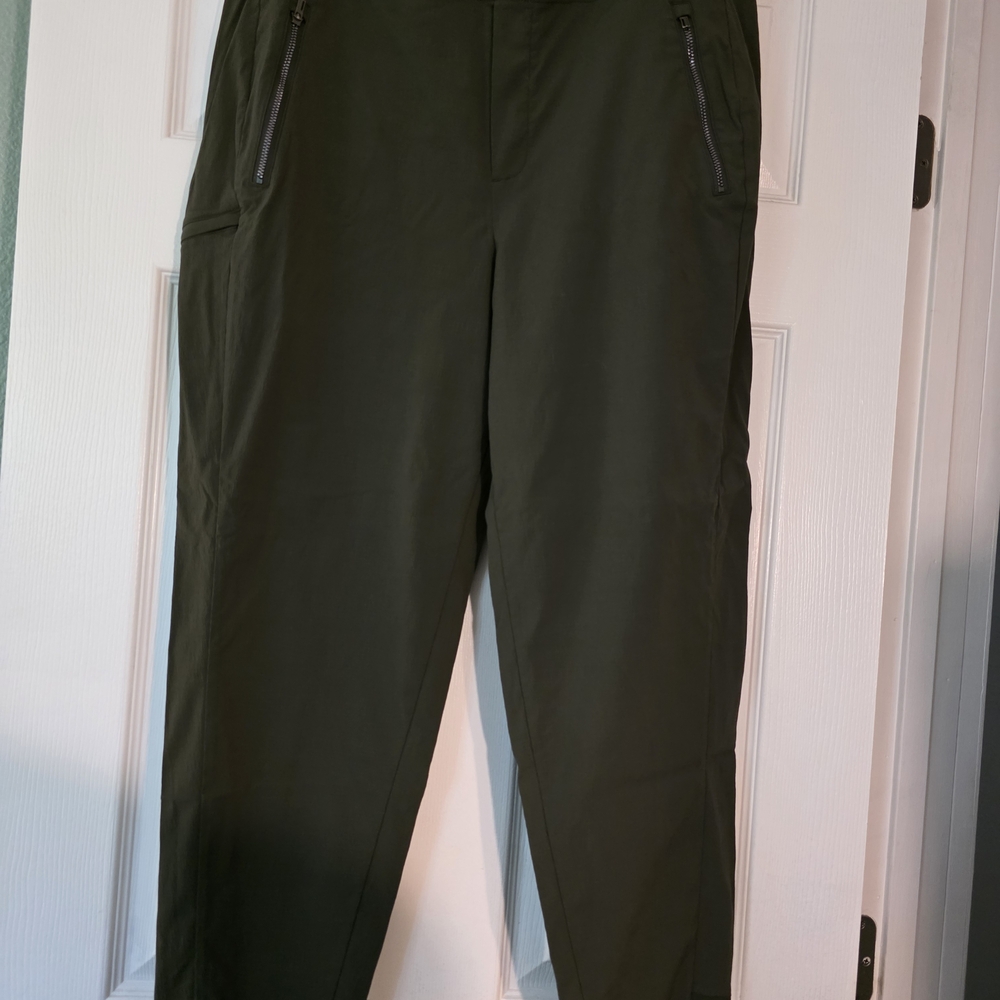 Athleta Women's Dark Green Pants